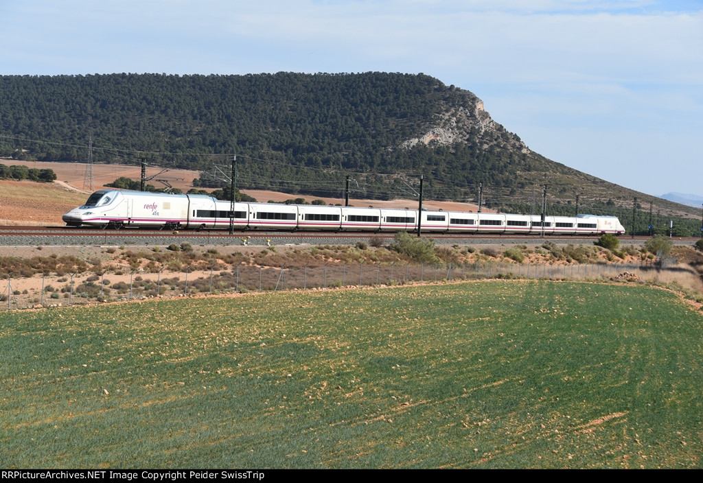 RENFE 112 011